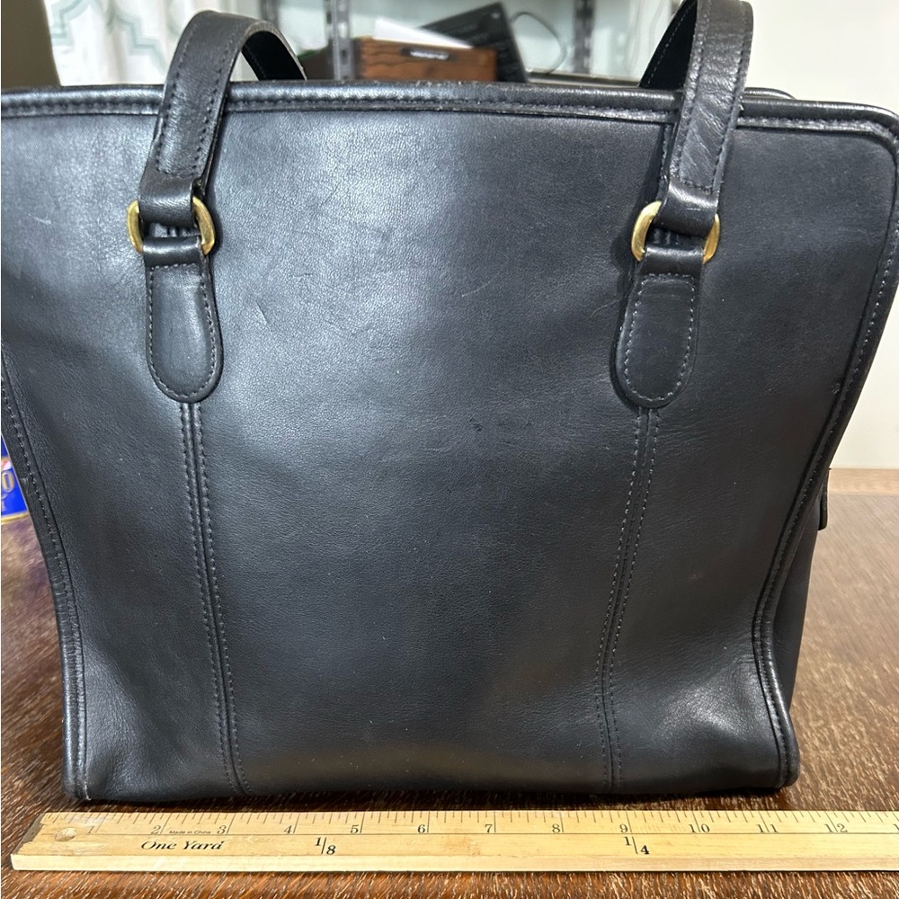 COACH Excellent Vintage (made in Costa Rica)Black Leather Tote Bag #9872
